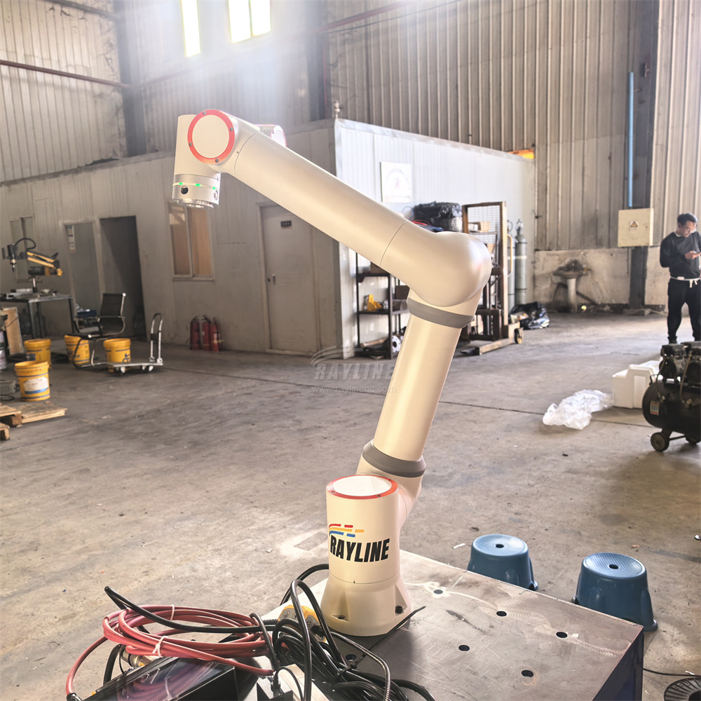Industrial Robot Arm 20Kg Payload - İşbirlikçi Robot, 20kg Yük Kapasitesi, 1400mm